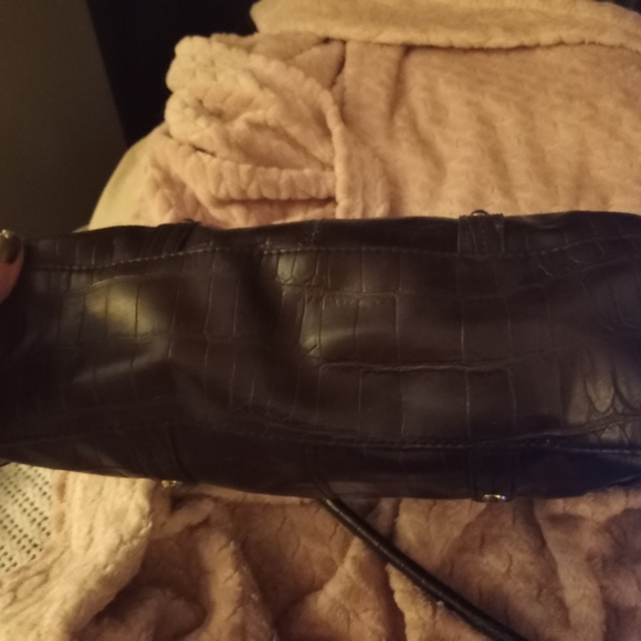 Merona Purse - Picture 2 of 6